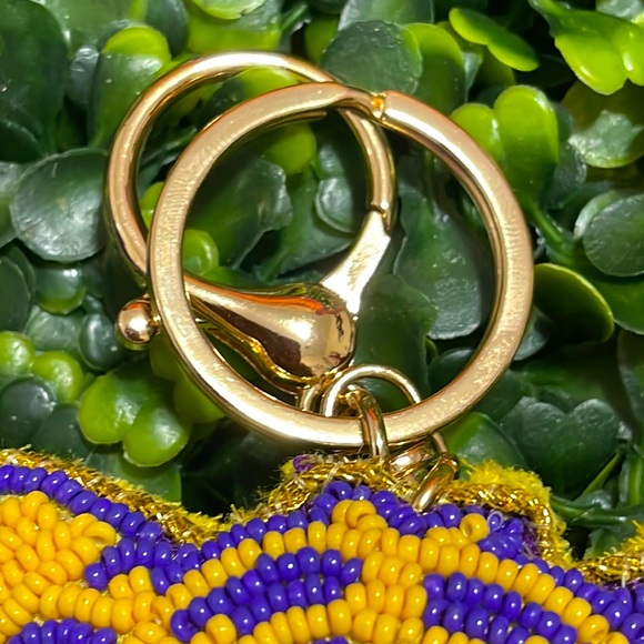 🎉💜 NEW Purple Gold Tiger Beaded Sequin Keychain LSU Game Days - Picture 3 of 3
